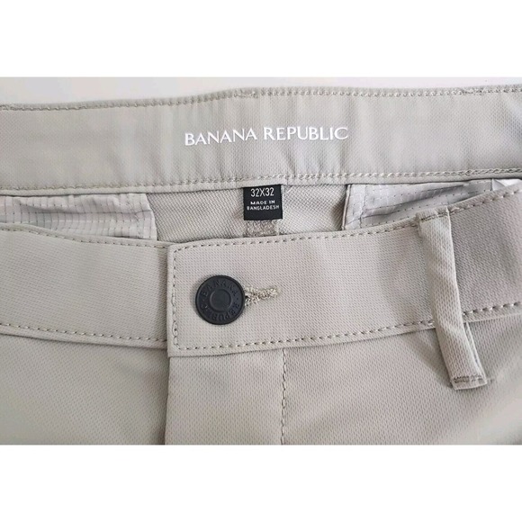 Banana Republic ~Men's Size 32×32~ Tech Hybrid Pants - Picture 3 of 9